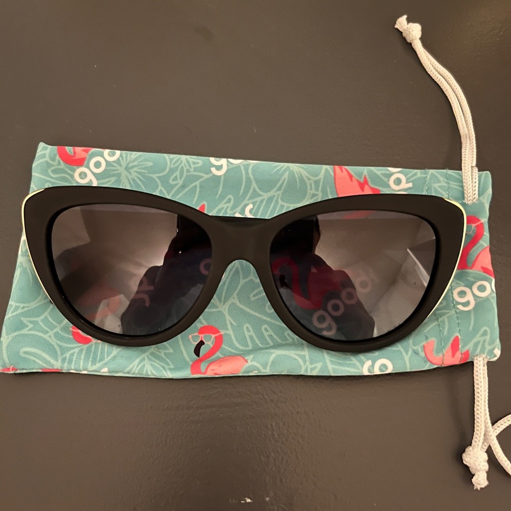Goodr Breakfast Run to Tiffany’s black gold sunglasses
